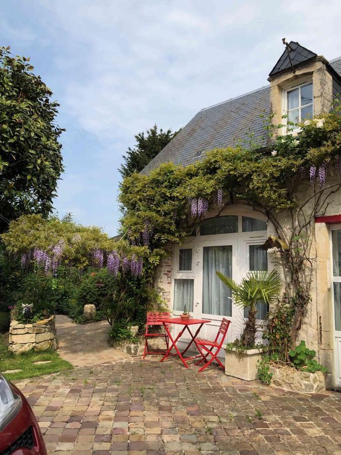 Aggarthi Bed And Breakfast Bayeux Exterior photo