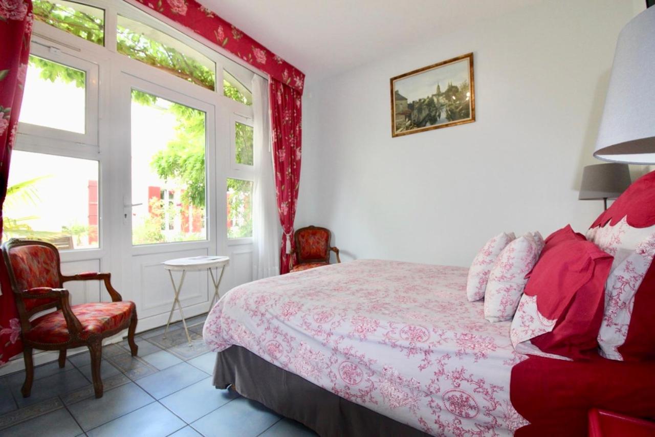 Aggarthi Bed And Breakfast Bayeux Exterior photo